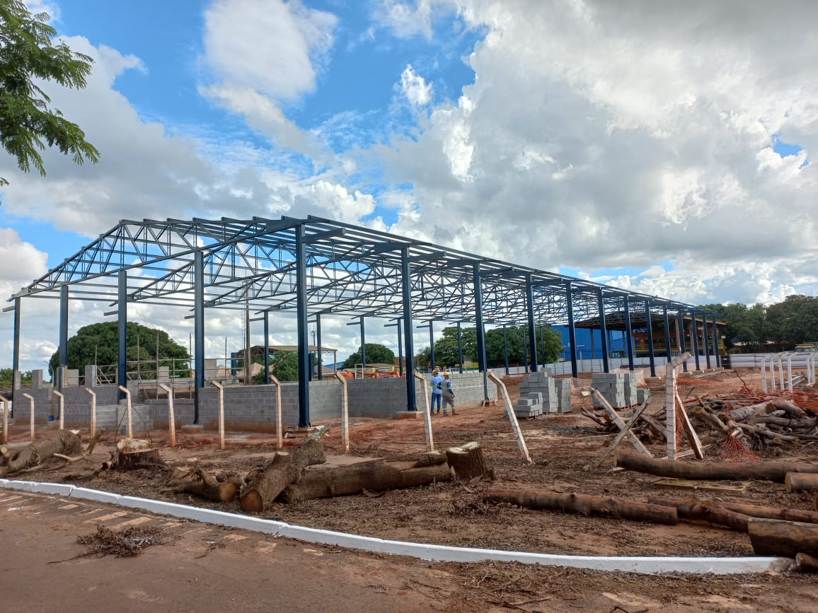 Estrutura Metálica em Nhandeara